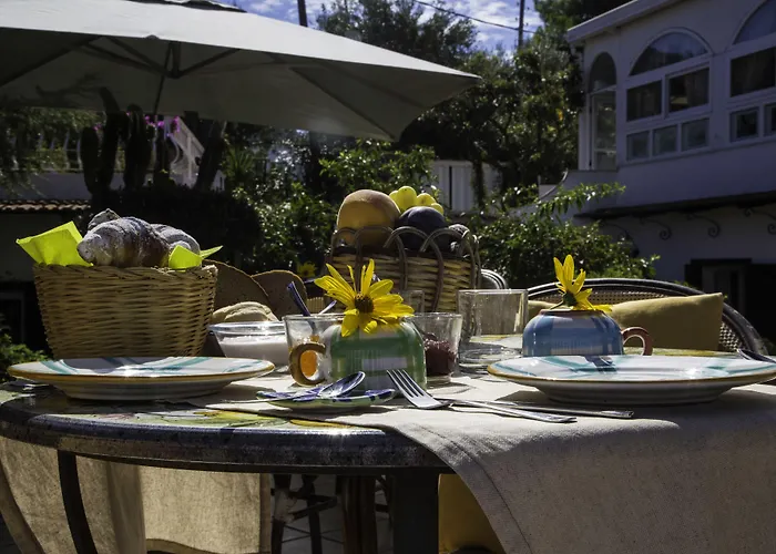 Il Giardino Dell'arte Oda ve Kahvaltı 4*