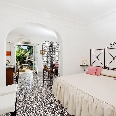 Il Giardino Dell'arte Bed & Breakfast 4*