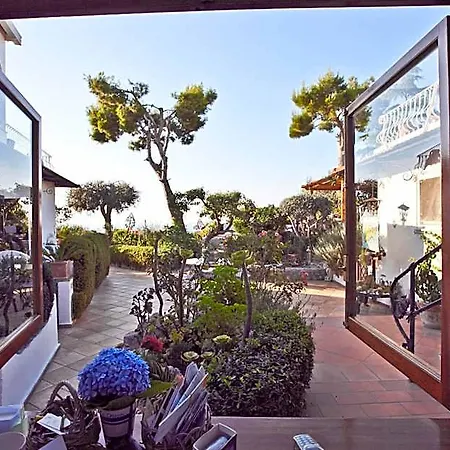 Il Giardino Dell'arte فندق مبيت وإفطار 4*