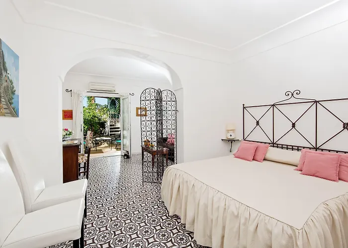 Il Giardino Dell'arte Bed & Breakfast 4*